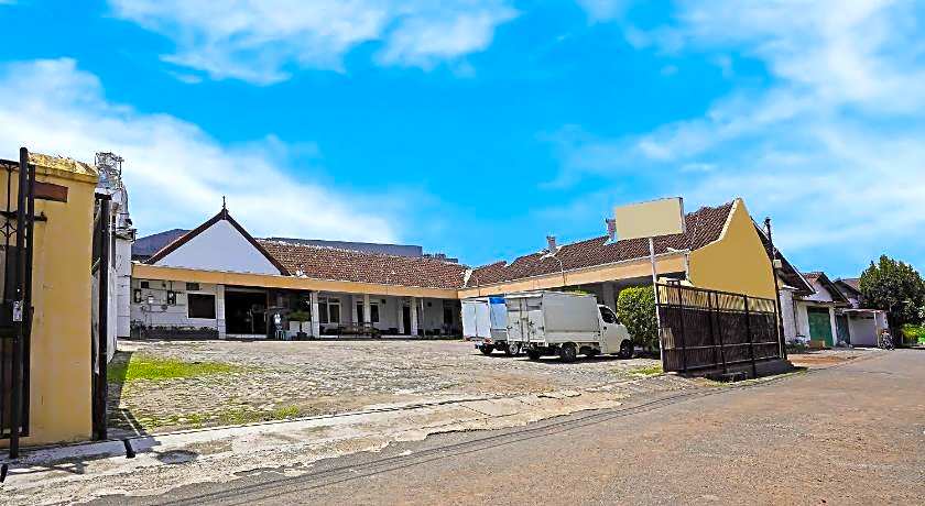 OYO 91710 Hotel Anugerah