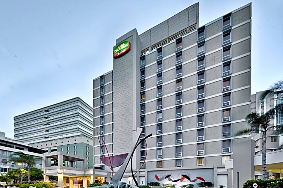 Courtyard by Marriott San Juan Miramar