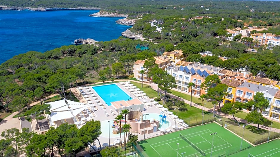 Iberostar Waves Club Cala Barca