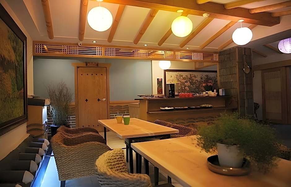HotelArrive Jeonju Sihwayeonpung