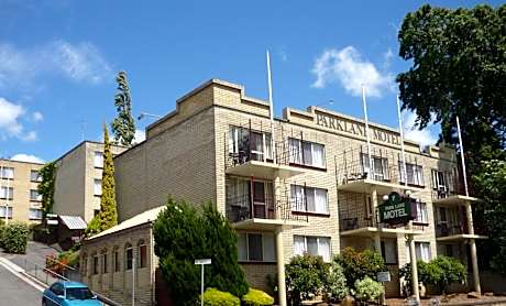 Parklane Motel