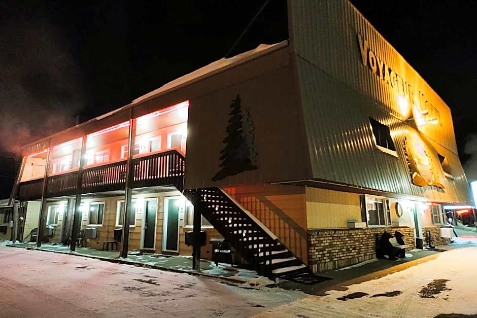 Love Hotels Voyageur by OYO at International Falls MN