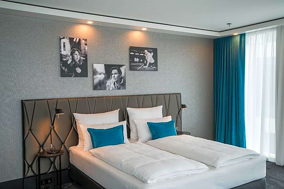Motel One Berlin-Upper West