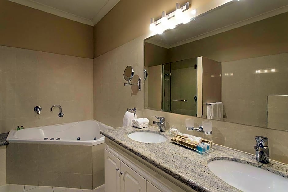 The Grand Hotel Launceston