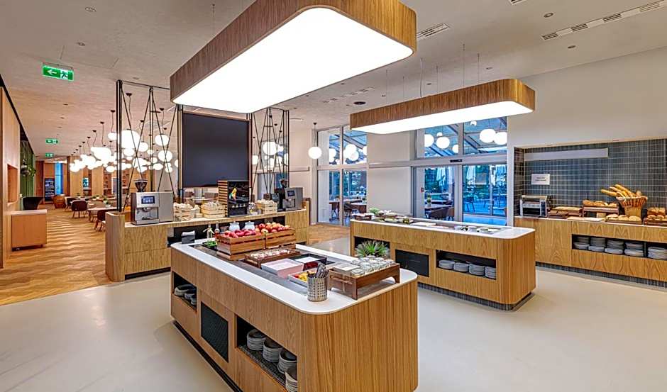 Holiday Inn Prague Congress Centre By IHG