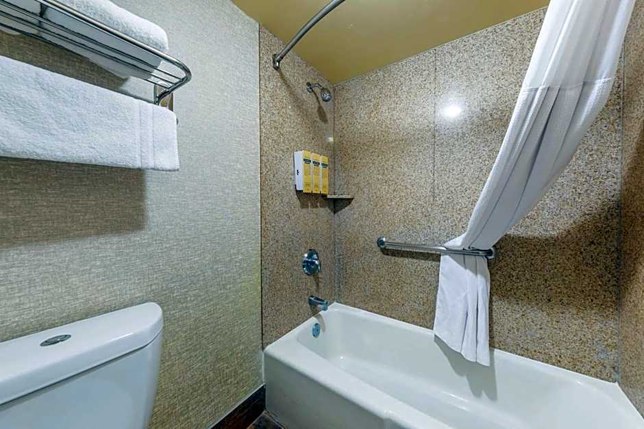 Best Western Plus Hill House