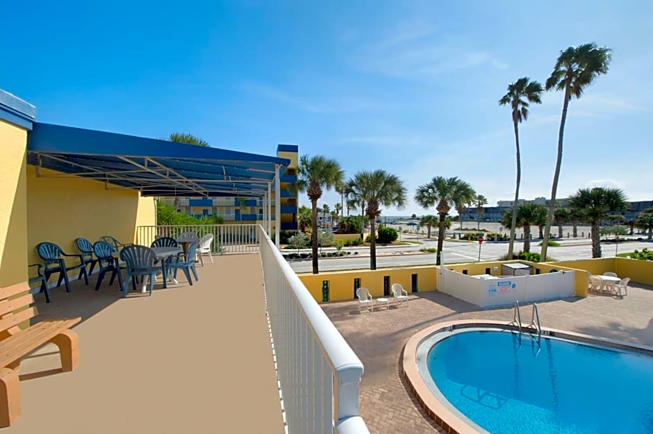 Days Inn by Wyndham Cocoa Beach Port Canaveral