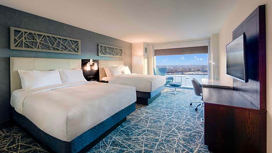 Hilton Norfolk The Main