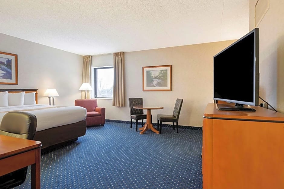 Quality Inn Auburn Hills - Detroit North
