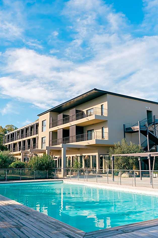 Hôtel Spa Restaurant La Madrague