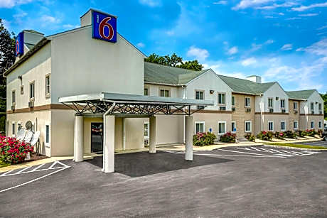 Motel 6-Gordonville, PA