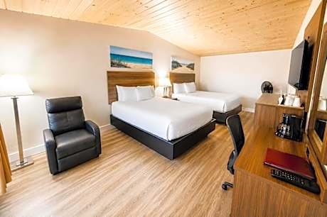 Anchor Bay Inn near Winchester Bay