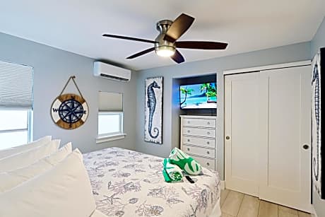 Luxury Two-Bedroom Apartment