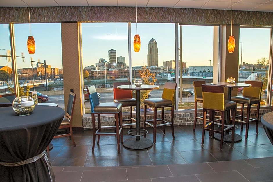 Holiday Inn Des Moines Downtown Hotel