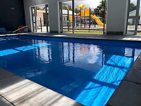 Stratford Motel & Holiday Park