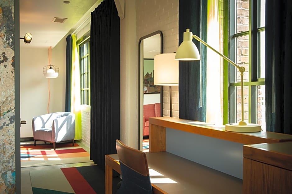 Hotel Indigo Madison Downtown By IHG