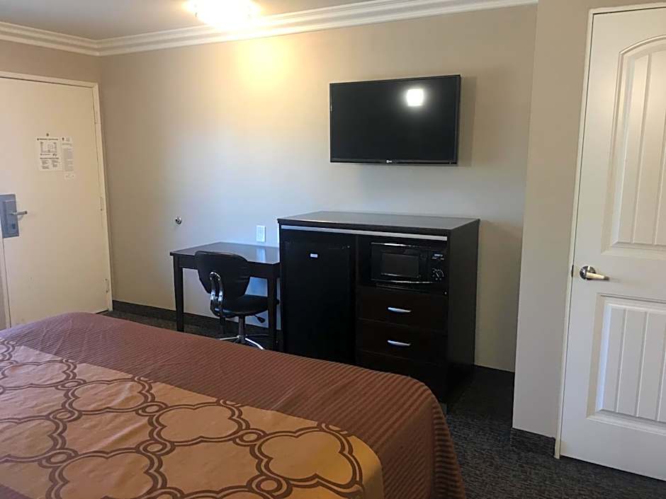 Hotel Seville - Ontario Airport/Chino