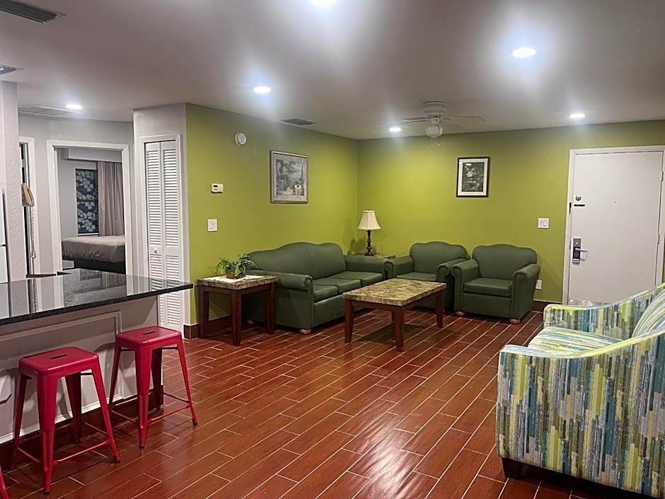 Travelodge by Wyndham Suites St Augustine