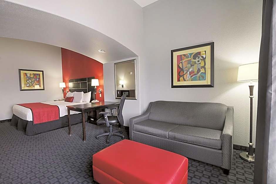 La Quinta Inn & Suites by Wyndham Dallas Hutchins