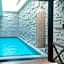 Orient Luxury Villa Motel