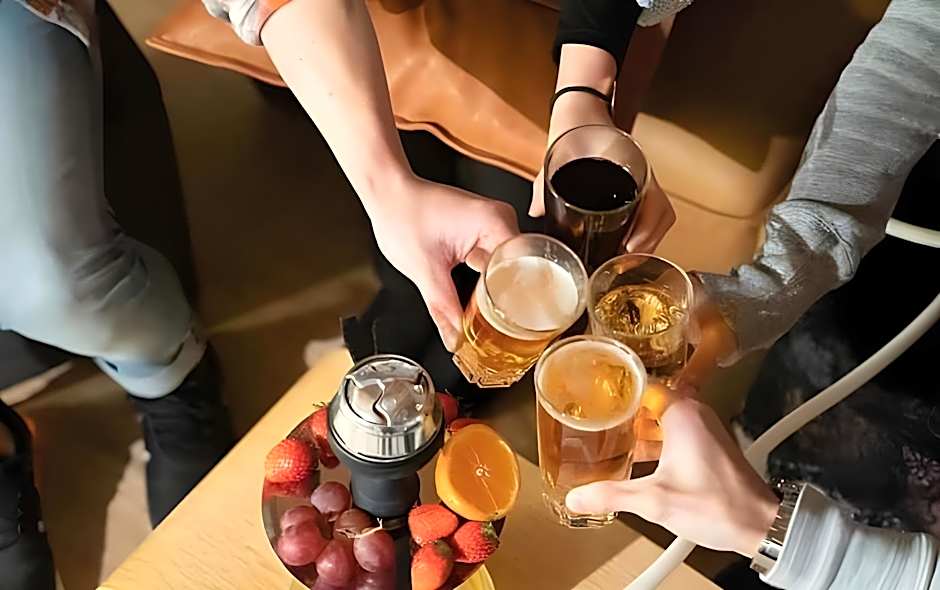 Dot Hostel&Bar