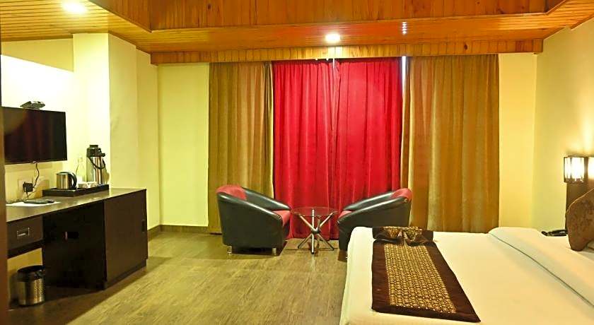 Hotel MMR Manor MG Marg