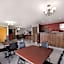 Econo Lodge Inn & Suites Canandaigua - Fingers Lake Area