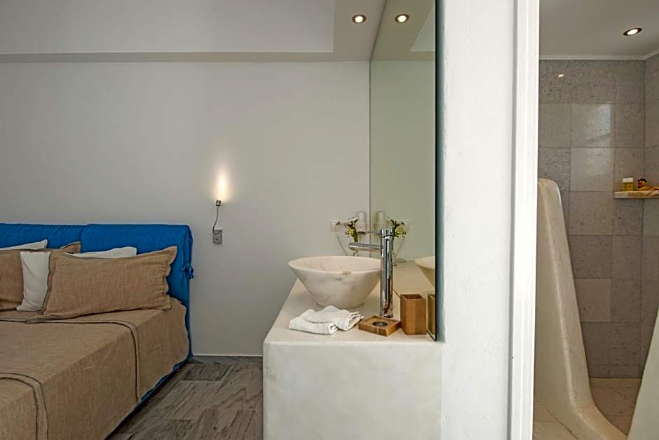 Margarita Studios Ambelas