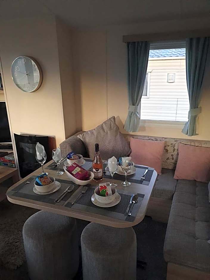 Tunstall view Caravan Holidays at Sand le Mere