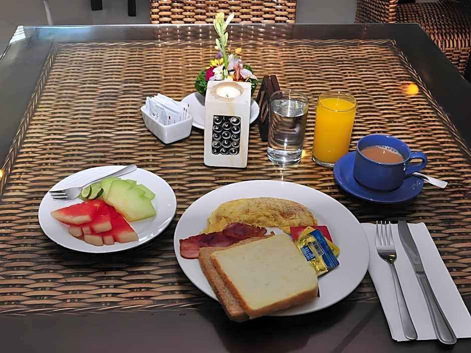 Puri Saron Denpasar Hotel