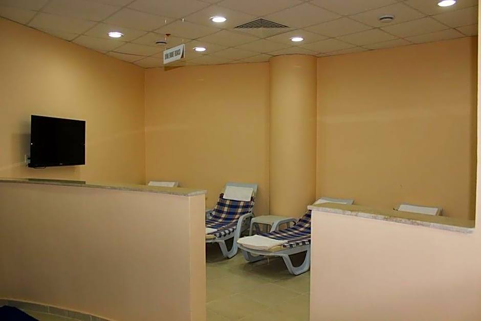 Yol İş Holiday Adana Otel