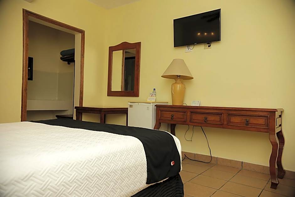 Hotel Posada Santa Fe Sabinas