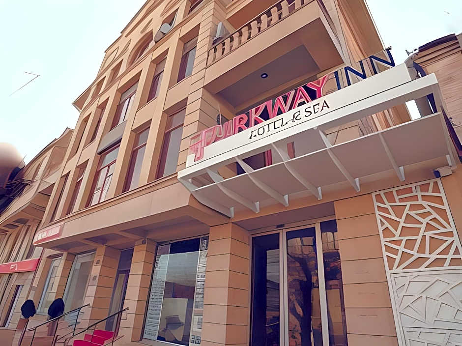 Parkway inn Hotel and Spa