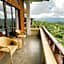 Caldera Hotel & Restaurant