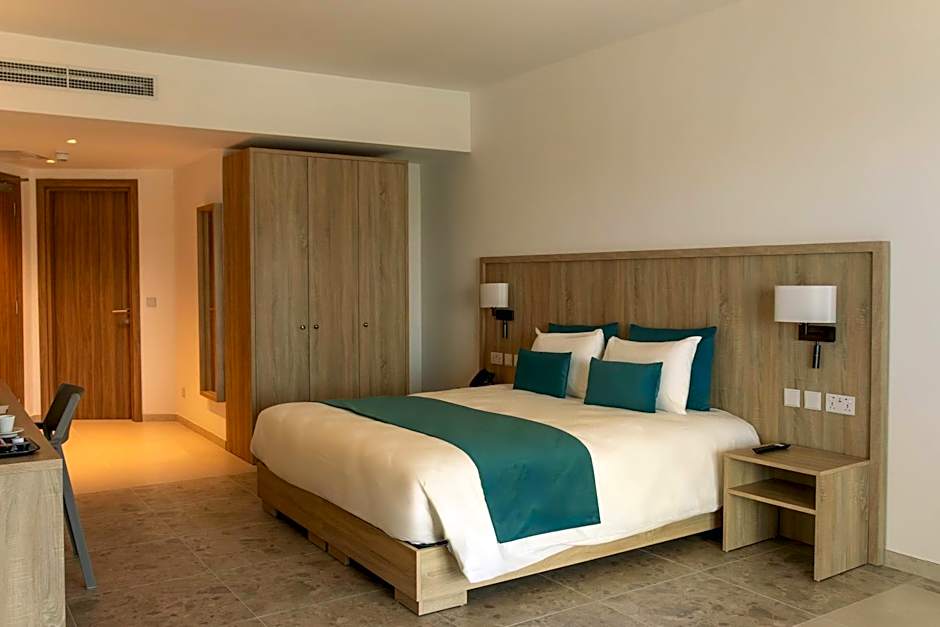 Photo 1 of 2 of Standard 1 Double Bed or 2 Beds