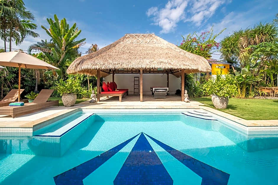 Elsies Villa - With Cook, Butler, Private Gym and Pool Table