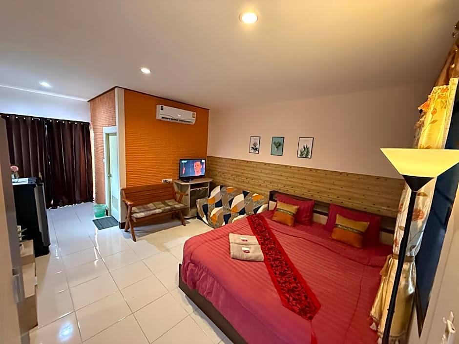 Sandee Place Mountain View Hotel โรงแรมแสนดีเพลส เมาเท่นวิว จอมทอง