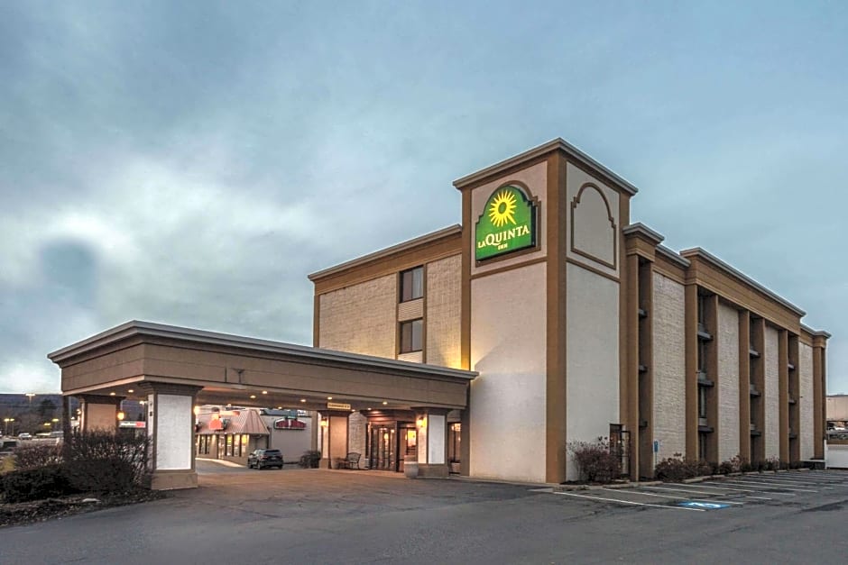 La Quinta Inn & Suites by Wyndham Binghamton - Johnson City