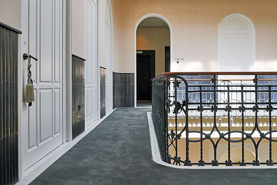 Mercer Plaza Sevilla 5 GL