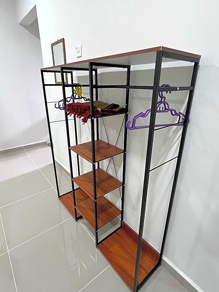 TAMU ROOMSTAY TOK MOLOR