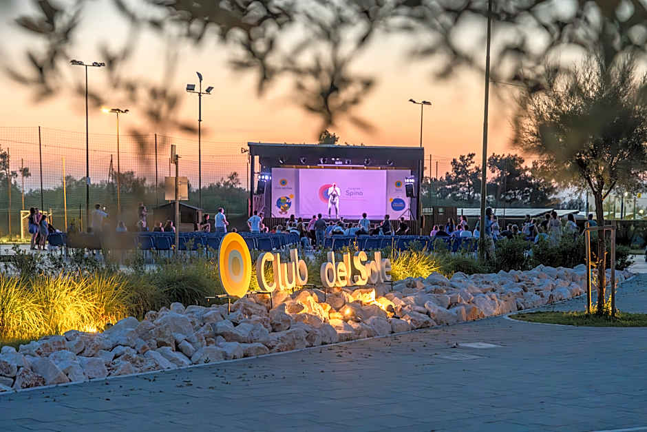 Club del Sole Spina Family Collection