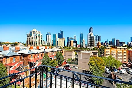 Melbourne Carlton Central Apartment Hotel Official