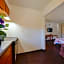 Budget Inn Gladstone By OYO - Portland Clackamas
