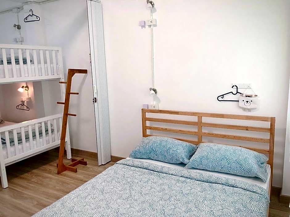 Room Story Hostel