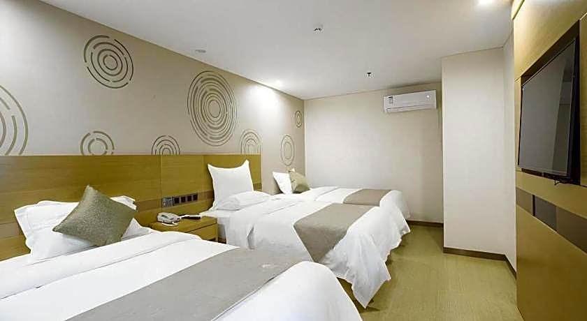 GreenTree Inn Zhangjiagang Yangshe Old Street Stadium