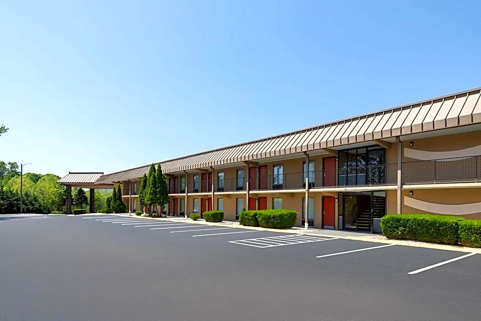 Baymont by Wyndham Knoxville I-75