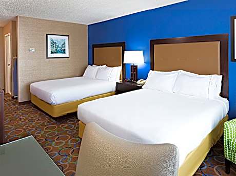 Suite Two Queen Beds