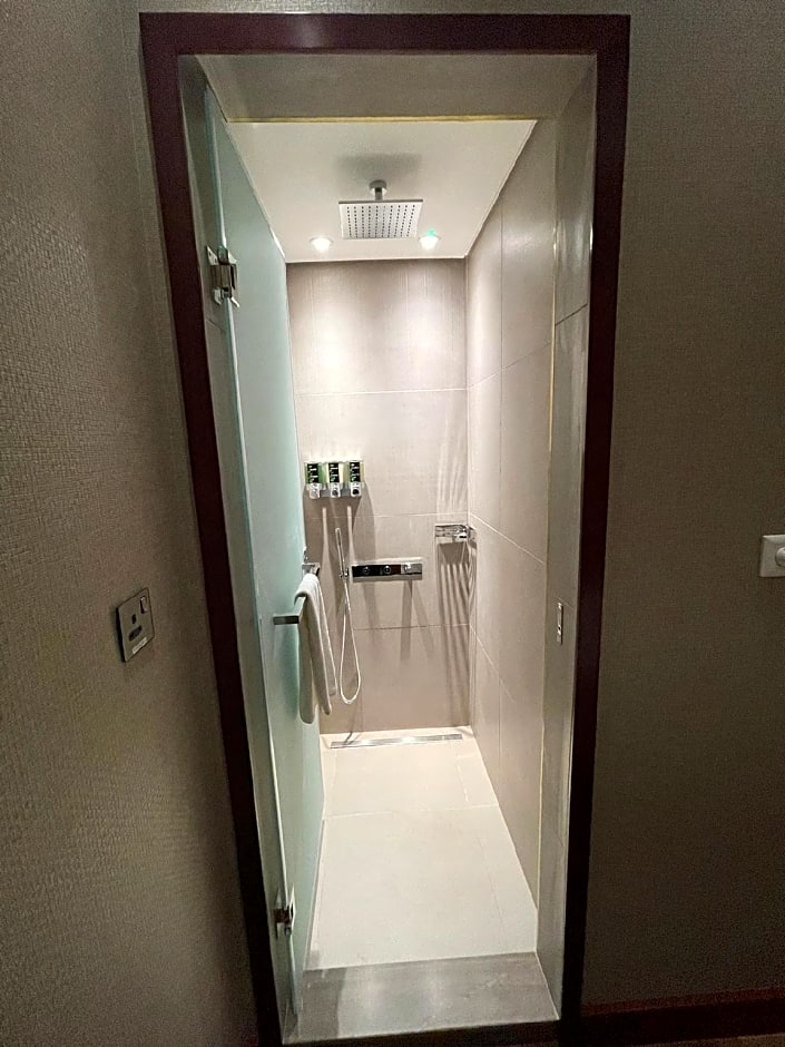 Bahrain Airport Hotel