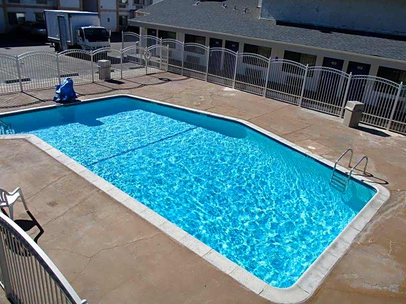 Motel 6-Canoga Park, CA