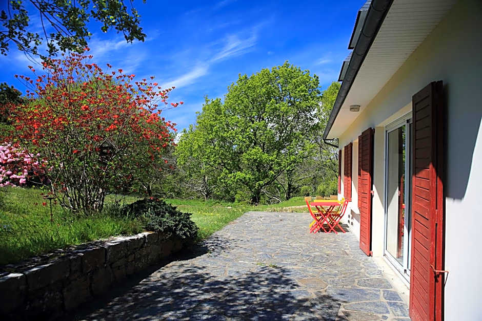 Aux Arbres Chanteurs